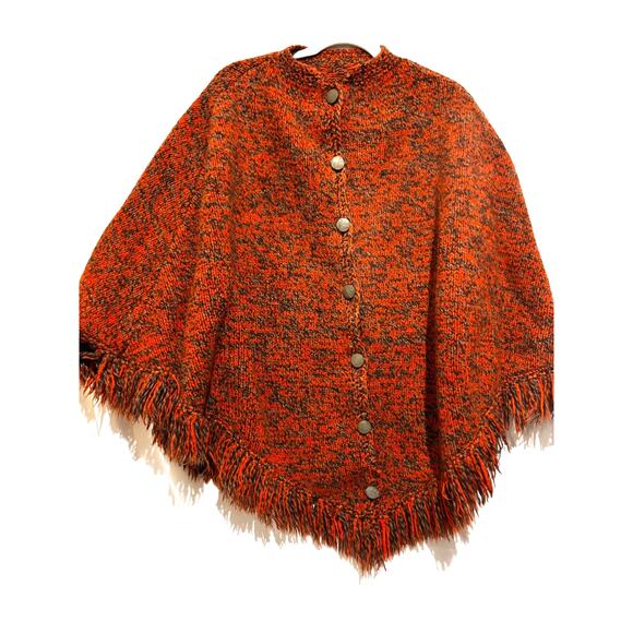 Vintage MCM Orange brown knit Poncho Shawl Wrap button Fringe Retro Warm boho OS - Picture 1 of 9